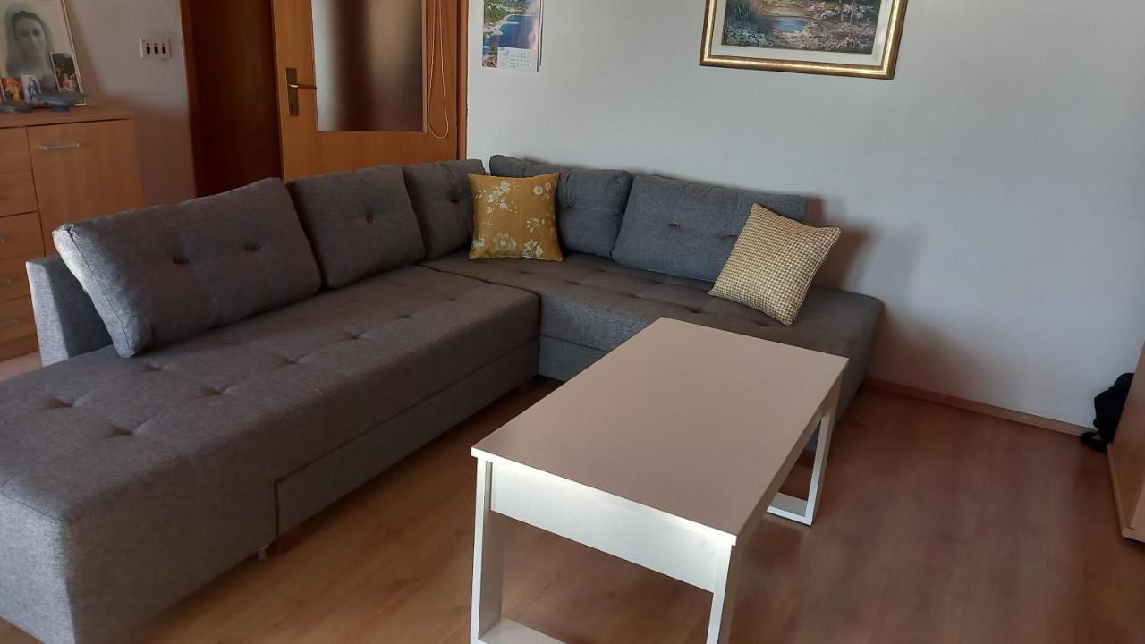 Apartmani Leko Mirjana Baska Voda Bagian luar foto