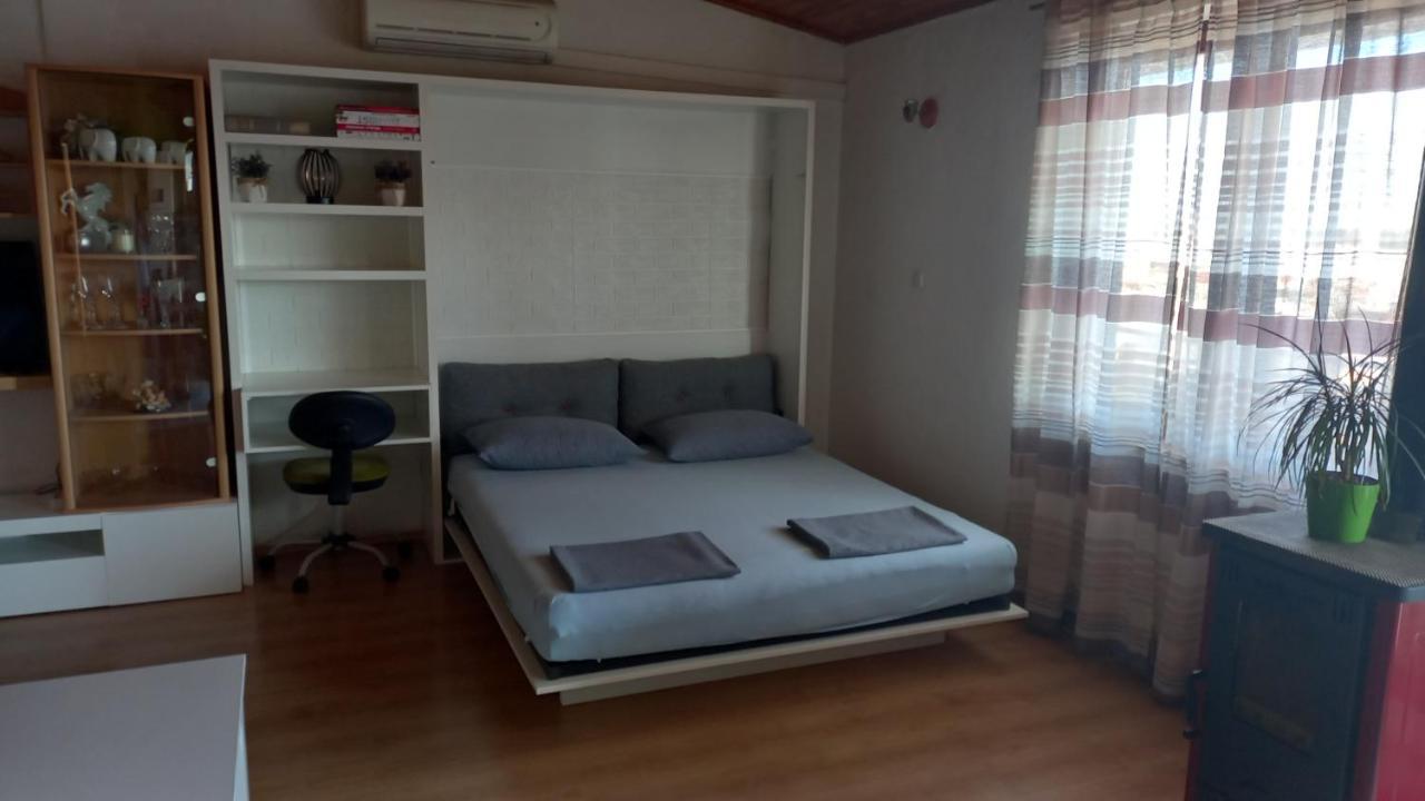Apartmani Leko Mirjana Baska Voda Bagian luar foto